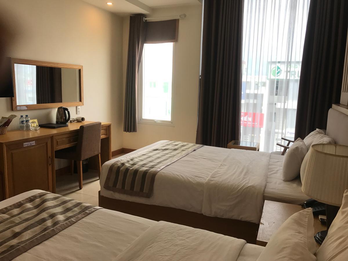 Elegant Hotel Pleiku Exterior photo