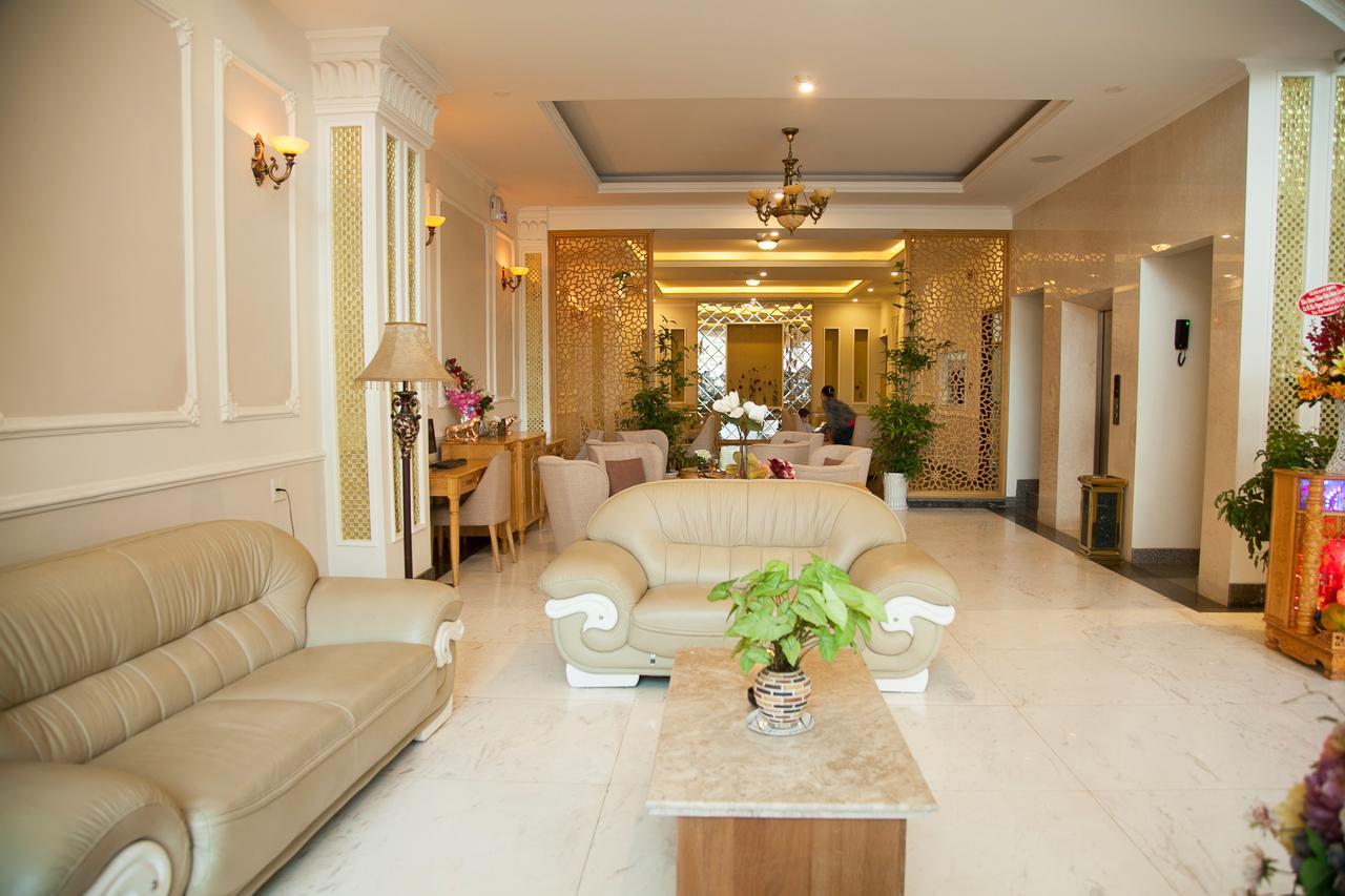 Elegant Hotel Pleiku Exterior photo